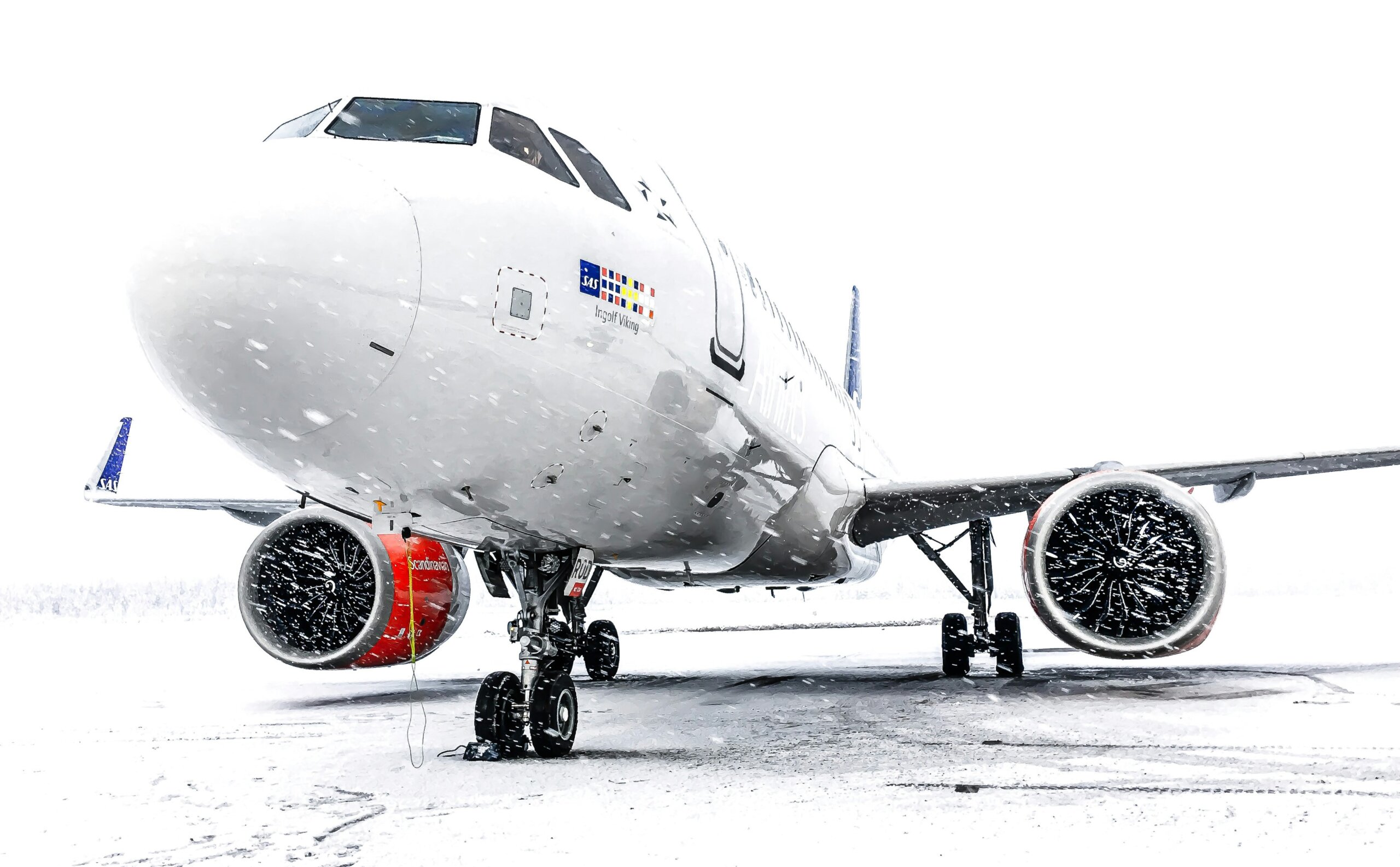 airplane in the snow