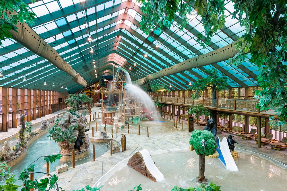 Indoor waterpark at Westgate Smoky Mountain Resort & Water Park