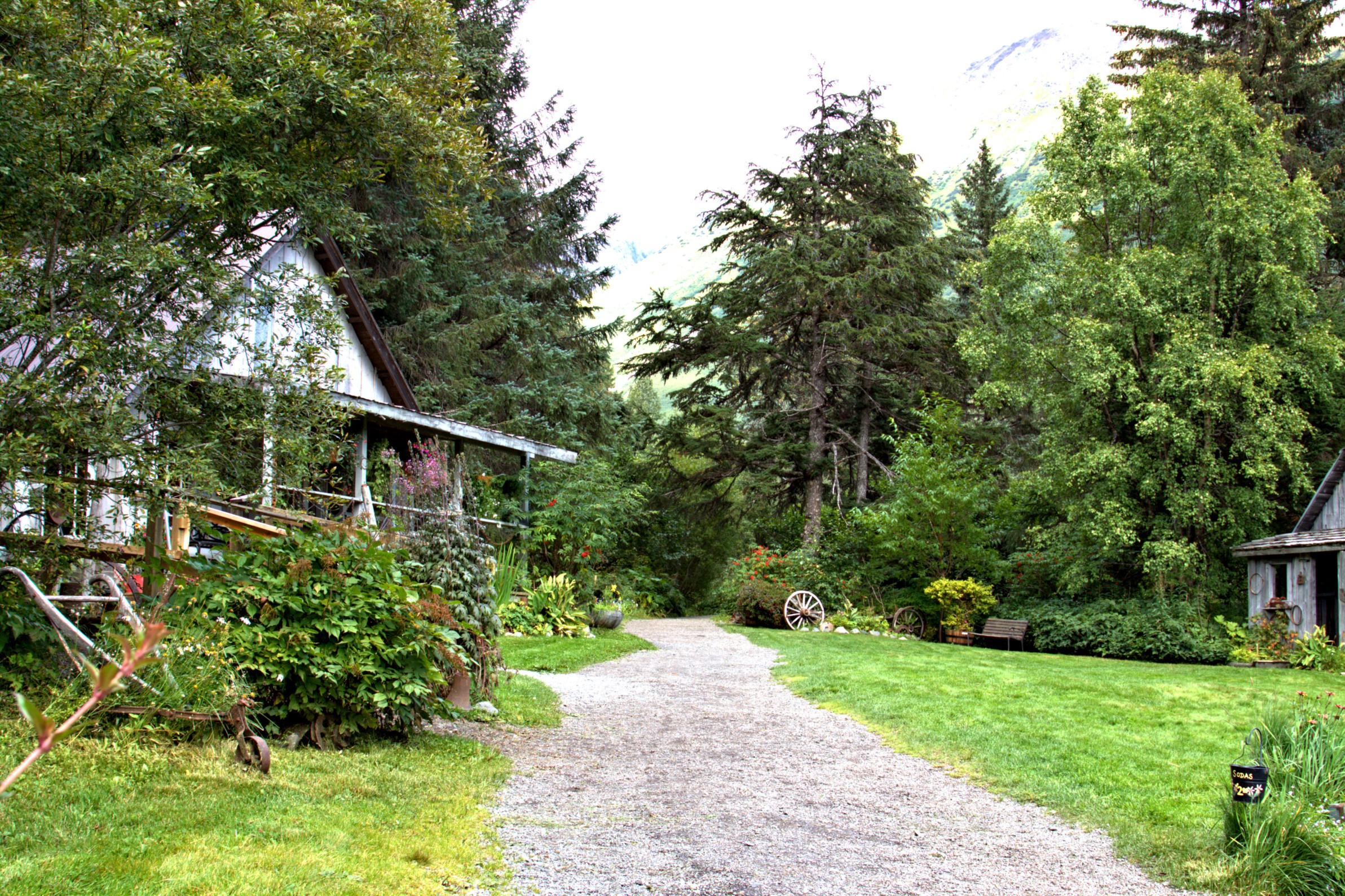 Road down to Crow Creek Gold Mine in Alaska