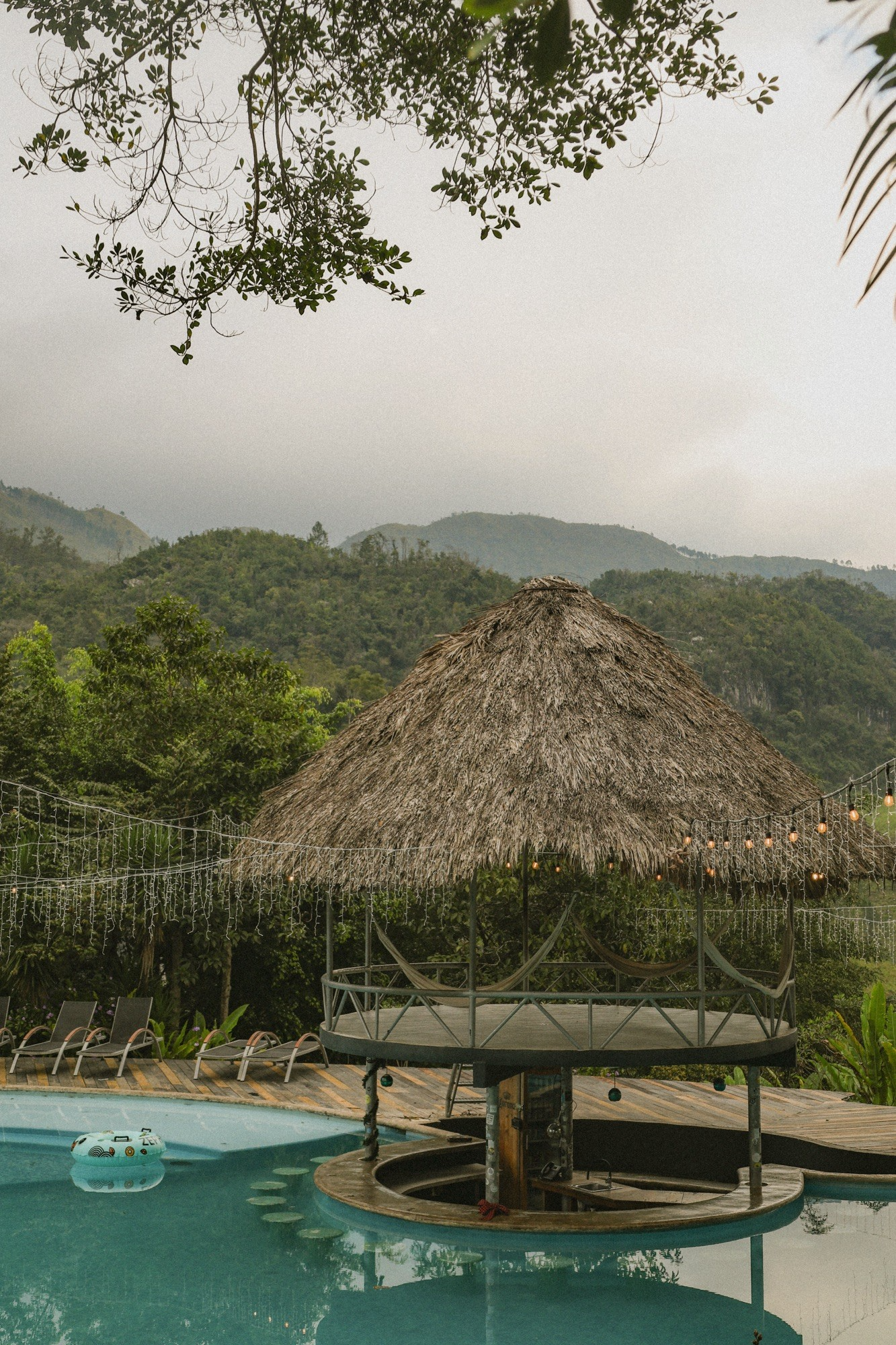The beautiful and relaxing pool area at Zephyr Lodge.