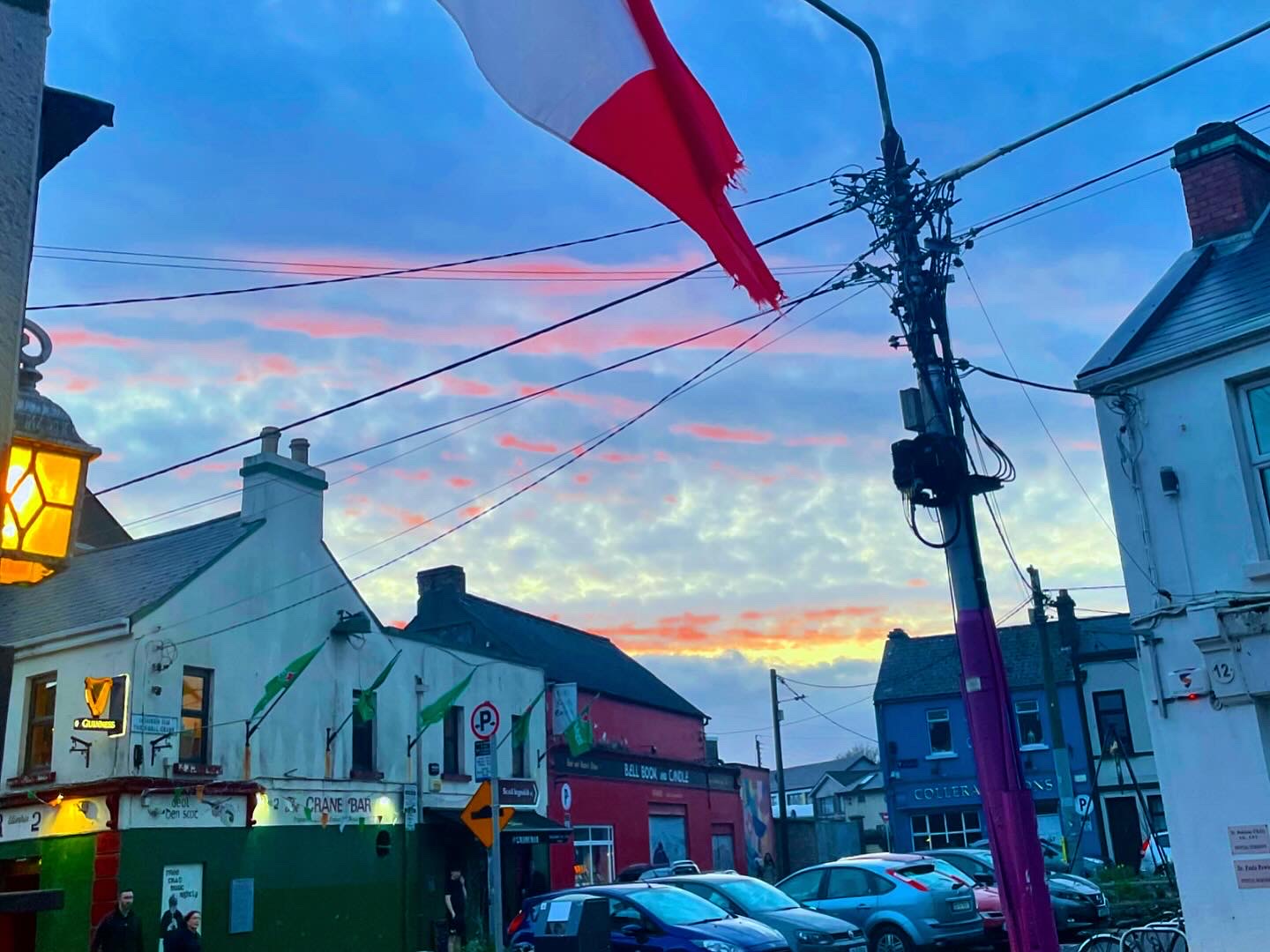 the crane bar, galway