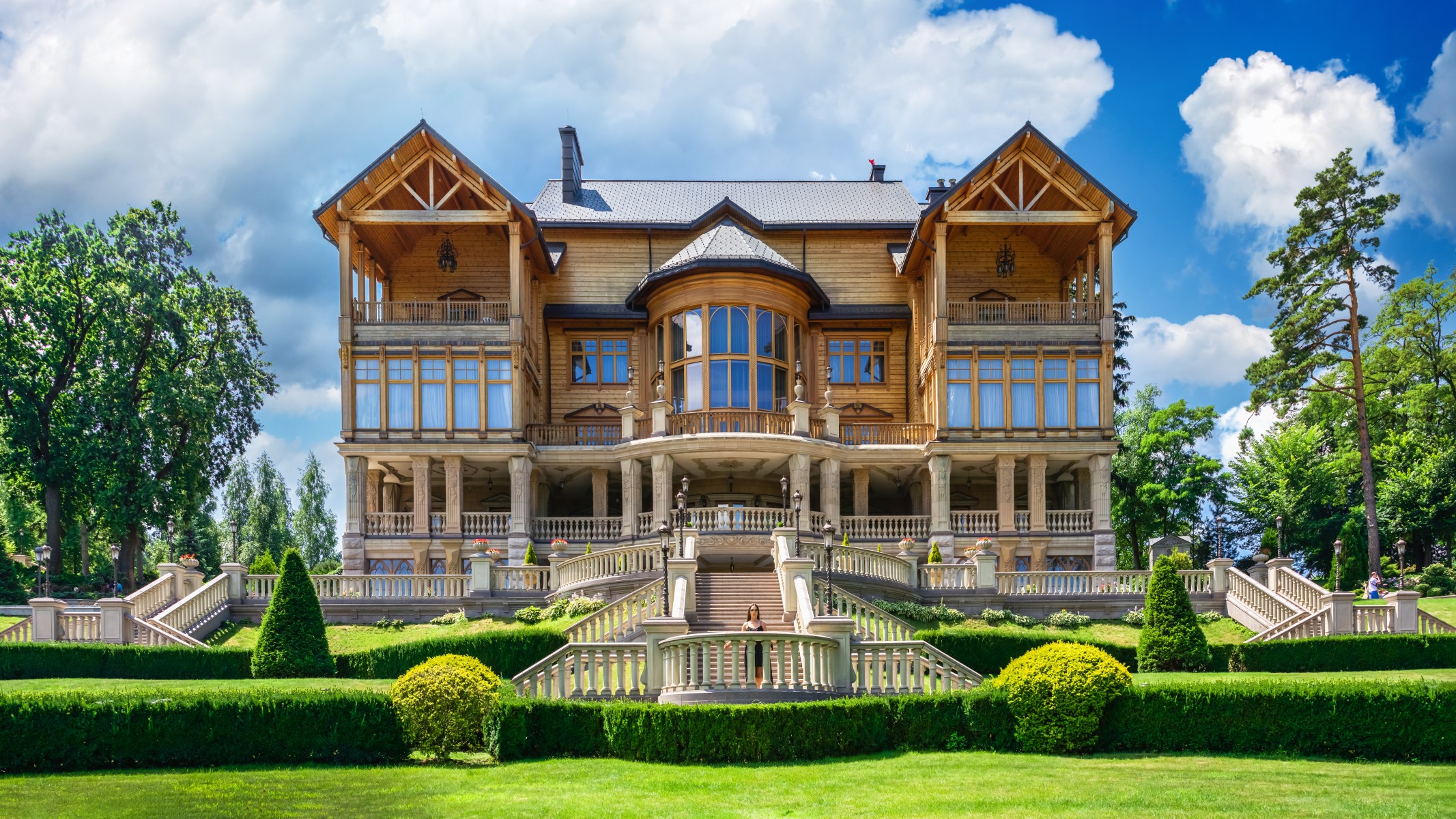 Honka in the Mezhyhirya Residence, Kyiv, Ukraine
