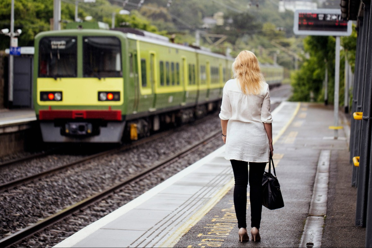 woman at dublin train station