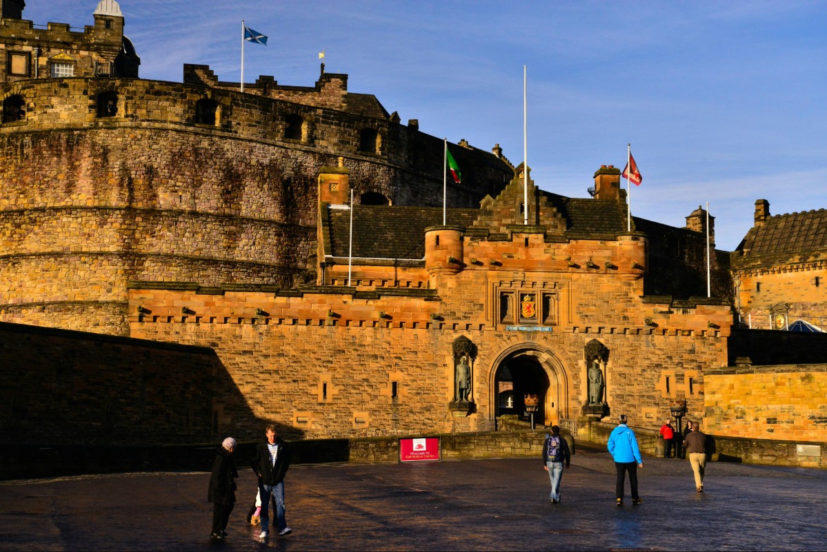 edinburgh castle
