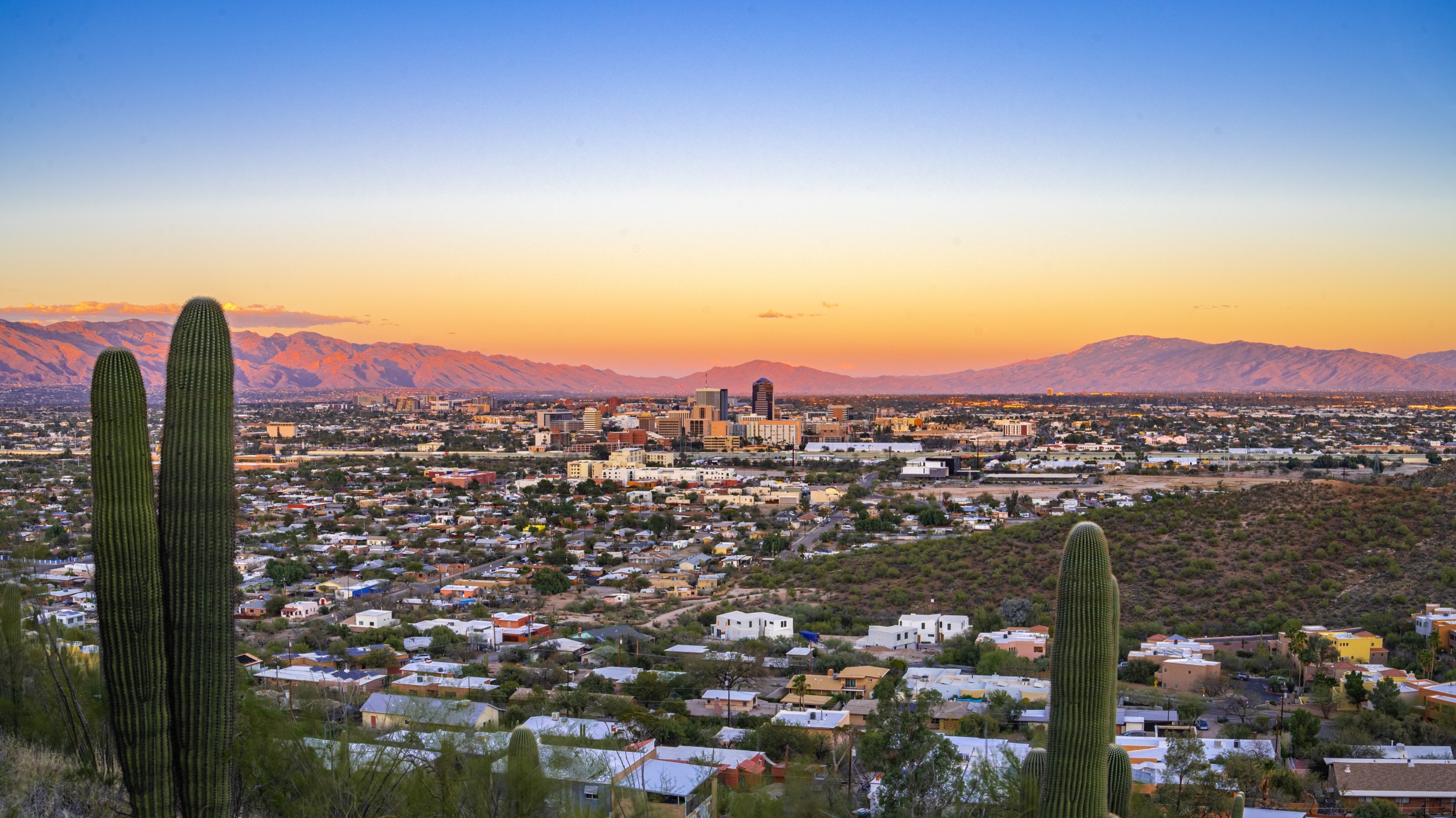 Wide angle photograph of Tucson, Arizona as viewed from