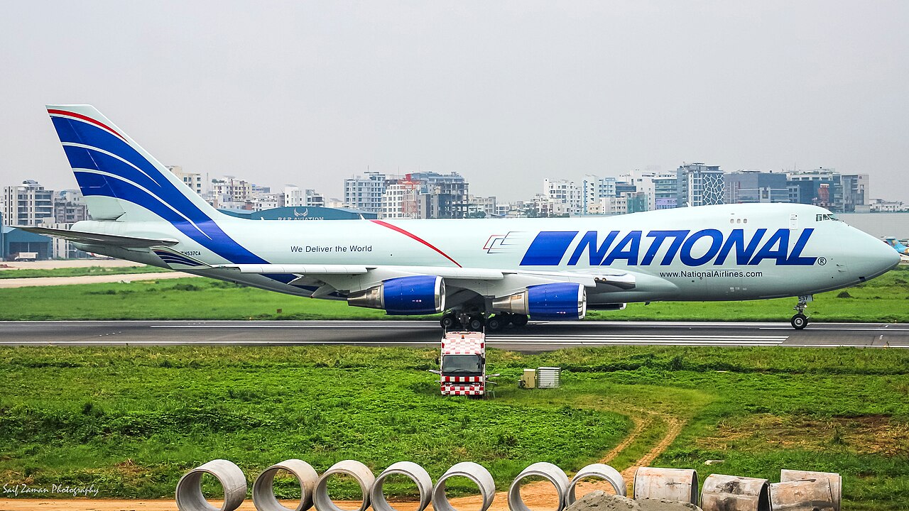 N537CA | National Airlines | Boeing 747-446F | 33749 | VGHS.
